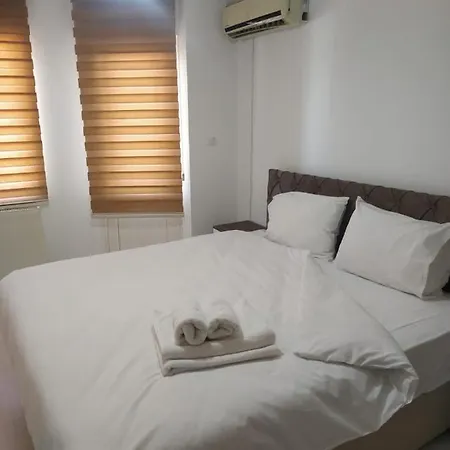 Royal Bby Apart Hotel *